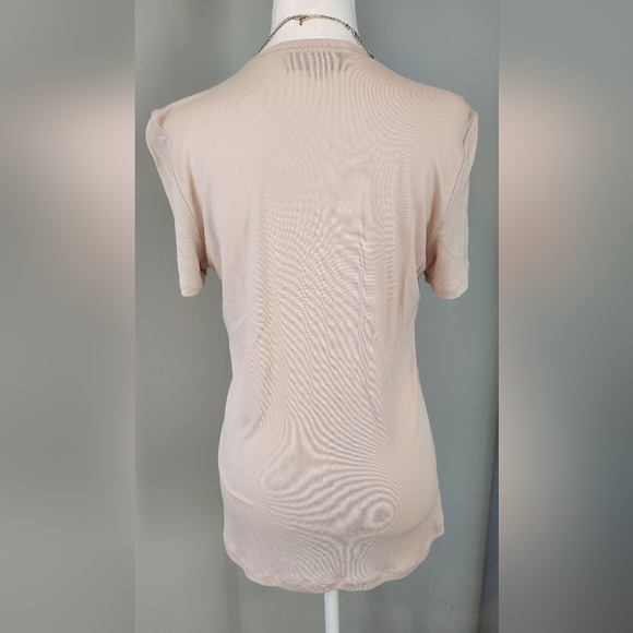 LOFT Short Sleeve Tee Shirt. Size Medium - Picture 6 of 6